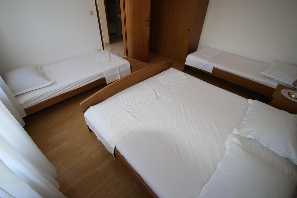 Villa Stipe Lokva Rogoznica Habitación foto